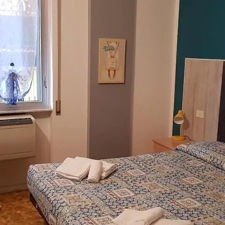 Hotel La Torre 2*